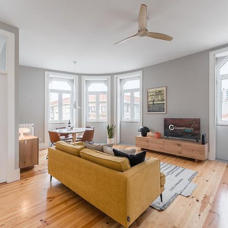 Guestready - Colorful Apt Near Agosto Station Porto Ngoại thất bức ảnh