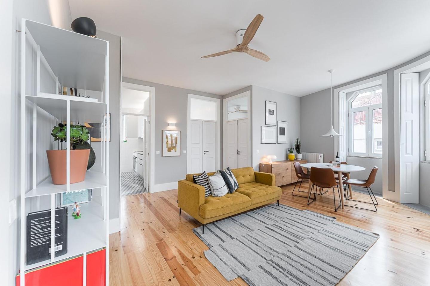 Guestready - Colorful Apt Near Agosto Station Porto Ngoại thất bức ảnh
