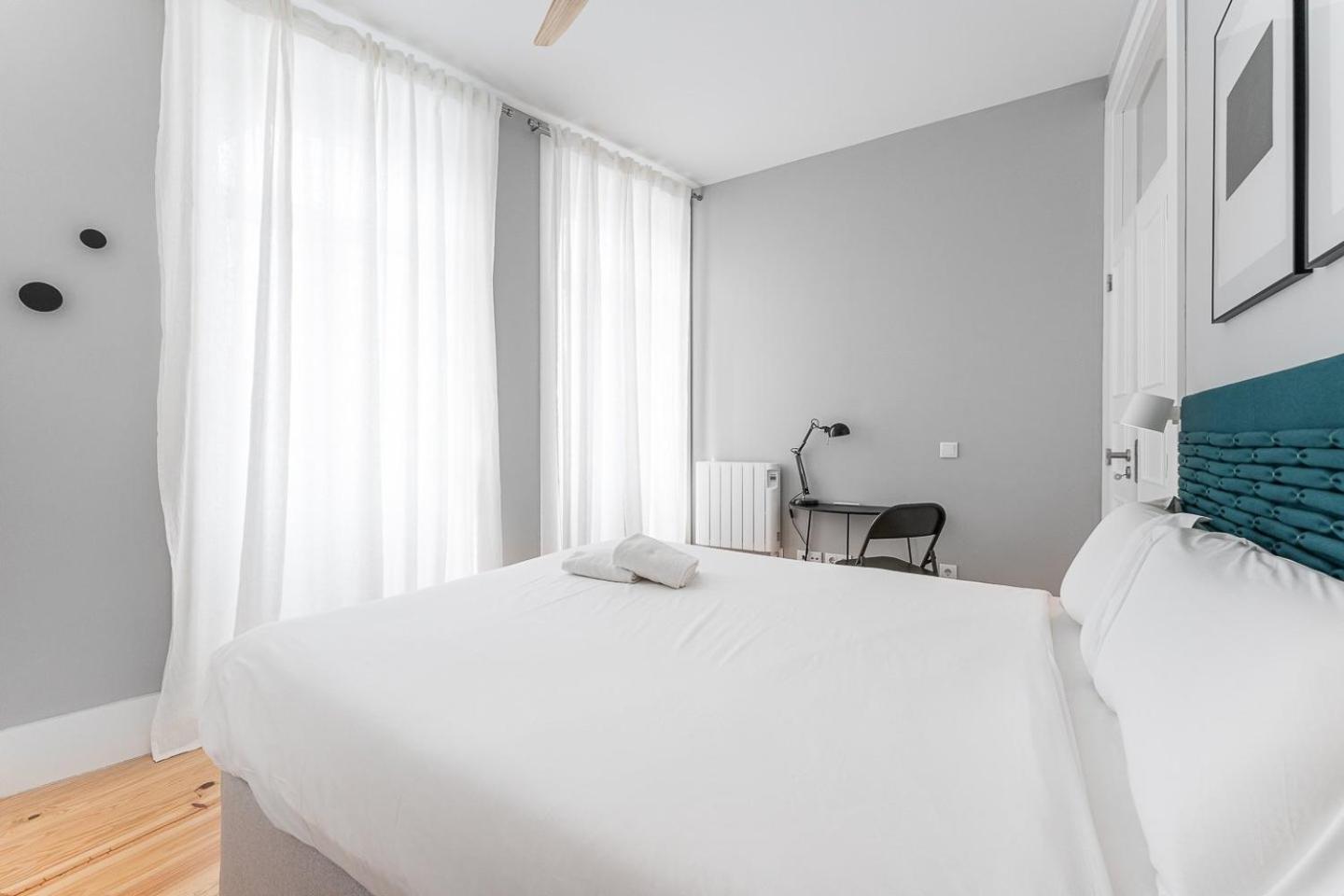 Guestready - Colorful Apt Near Agosto Station Porto Ngoại thất bức ảnh